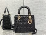 Dior Lady Dior Medium Bag Fake in Noir - Image 5