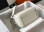 Replica Hermes Lindy Mini handbag in white clemence leather - Image 7