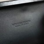 Replica Bottega Veneta Knot Minaudiere On Strap Black Foulard Intreccio Leather - Image 5