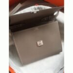 Grey 1:1 replica Hermes Clic wallet with strap - Image 3