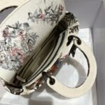 Dior Lady D-Lite Medium Bag Imitation in White Jardin d Hiver Embroidery - Image 5