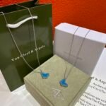 Van Cleef Vintage Alhambra Necklace - Image 5