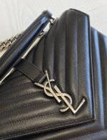 Fake Saint Laurent College Medium Chain Bag Black - Image 3