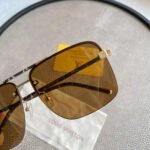 LV GOLD AVIATOR SUNGLASSES - Image 5