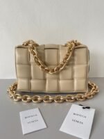 Top Quality Faux Bottega Veneta Chain Cassette Bag In Porridge - Image 6