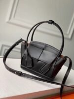 Top Quality Replica Bottega Veneta Arco Mini Bag In Black - Image 5