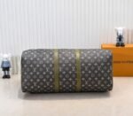 LV Monogram Gradient Canvas Keepall Bandouliere 55 In Khaki Green - Image 4