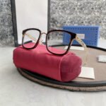 Gucci Eyewear square tinted sunglasses - Image 2