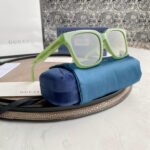 Gucci acetate sunglasses with logo - Image 2