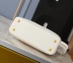Louis Vuitton Capucines BB Handbag In Quartz White - Image 4