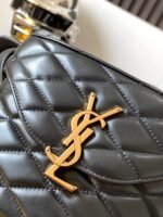 JUNE BOX BAG IN QUILTED PATENT LEATHER - Image 7