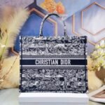 Dior Large Book Tote Bag Fake in Blue Toile de Jouy Stripes Embroidery - Image 5