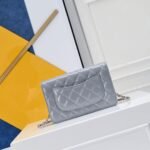 Chanel classic chain wallet - Image 2