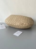 Faux Bottega Veneta BV Jodie Teen Bag Porridge - Image 8