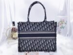 Dior Book Tote - Image 4
