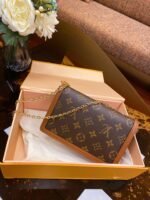 DAUPHINE CHAIN WALLET - Image 3