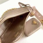 Prada Re-Edition 2005 Shoulder Bag Fake in Taupe - Image 2