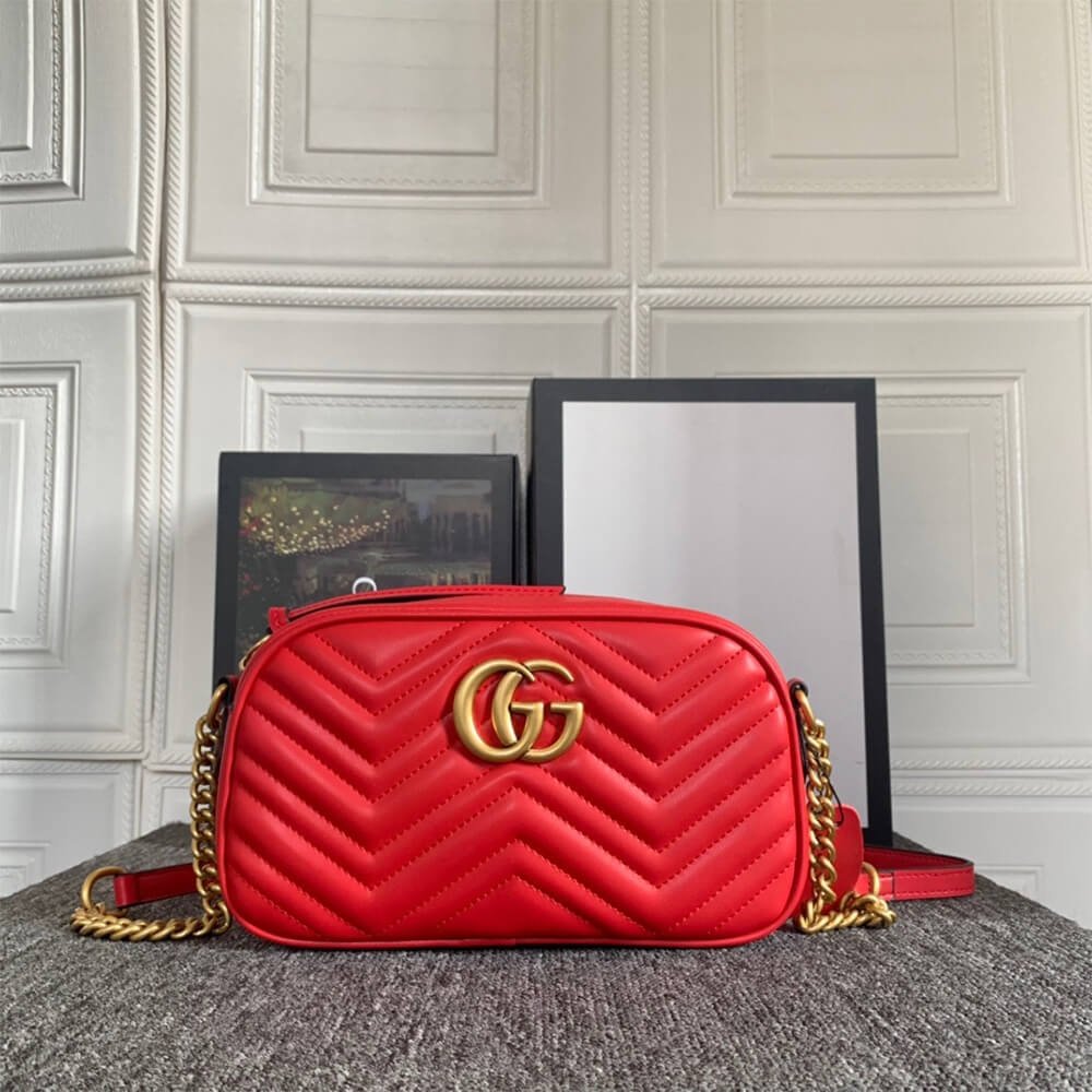 5FB15E1D-8867-717C-D2E3-C5C71E049715.jpg GG Marmont small matelasse shoulder bag - Image 1