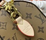 Louis Vuitton Monogram Canvas Cruise 2025 Speedy 20 Trunk Bag In Natural - Image 8