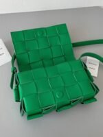 Top Quality Knockoff Bottega Veneta Cassette Fringed Bag In Parakeet - Image 8