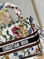 Dior Lady D-Lite Medium Bag Fake in White Dior Petites Fleurs Embroidery - Image 2