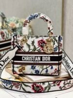 Dior Lady D-Lite Medium Bag Fake in White Dior Petites Fleurs Embroidery - Image 4