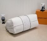 Louis Vuitton Taiga Leather Keepall Bandouliere 50 Travel Bag In White - Image 4