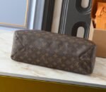 Monogram Canvas The Drop GM - Image 4