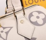 Louis Vuitton Bicolor Monogram Empreinte Leather Speedy Bandouliere 25 Handbag In Cream And Bois De Rose Pink - Image 7