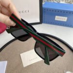 Gucci classic sunglasses - Image 6