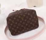 Louis Vuitton Monogram Canvas NeoNoe MM Bag - Image 4