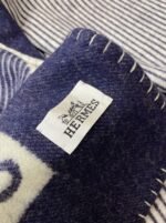 Fake Hermes H Riviera blanket in marine wool and cashmere - Image 4