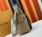 LV Other Leathers Cargo Hobo In Beige - Image 5