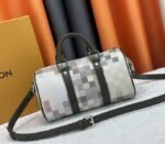 Louis Vuitton Damoflage Canvas Keepall Bandouliere 25 In Khaki - Image 4