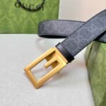Square G reversible leather belt - Image 4