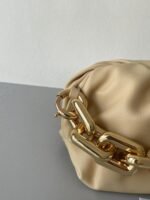 Knockoff Bottega Veneta The Chain Pouch Bag Porridge - Image 5