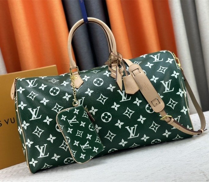 73868A10-F95A-DBD9-091E-877B1273B835.jpg Louis Vuitton Speedy P9 Bandouliere 50 Bag In Green - Image 1