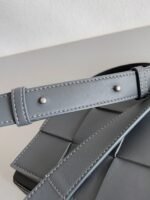 Top Quality Replica Bottega Veneta Cassett Bag In Thunder - Image 9