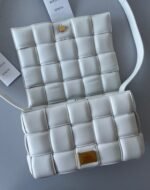 Top Quality Replica Bottega Veneta Padded Cassette Bag In White - Image 7