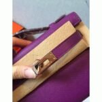 Cyclamen Epsom Knockoff Hermes Kelly Pochette Light Purple Clutch - Image 6
