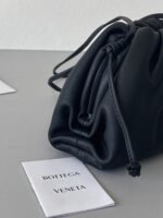 Knockoff Bottega Veneta Mini Pouch with Strap Black - Image 3
