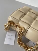 Top Quality Faux Bottega Veneta Chain Cassette Bag In Porridge - Image 2