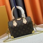 Louis Vuitton Monogram Canvas Cruise 2025 Speedy 20 Trunk Bag In Natural