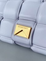 Top Quality Knockoff Bottega Veneta Padded Cassette Bag In Lilas - Image 8