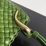 Fake Bottega Veneta Clicker Small Bag Avocado - Image 7