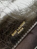 NIKI MEDIUM CHAIN BAG IN CRINKLED VINTAGE LEATHER - Image 3