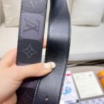 LV Pyramide Stripes - Image 4