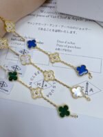 Van Cleef Vintage Alhambra Bracelet - Image 4