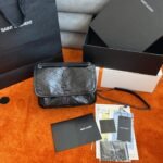 Fake Saint Laurent Niki Baby Chain Bag Noir - Image 4