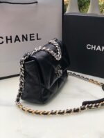 Chanel 19 small - Image 2